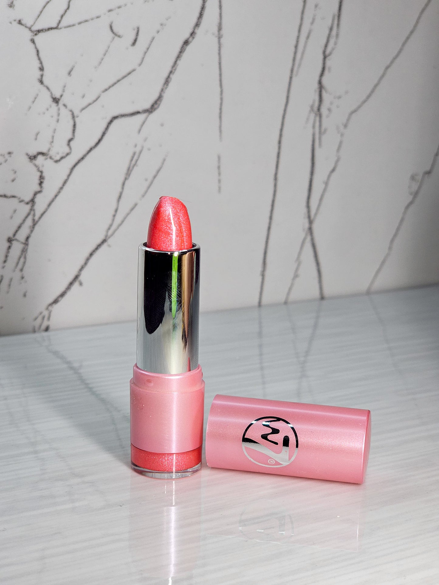W7 Fashion Lipstick