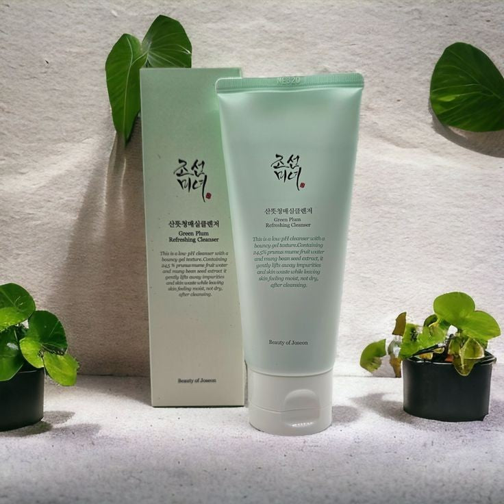 GREEN PLUM REFRESHING CLEANSER 100ml