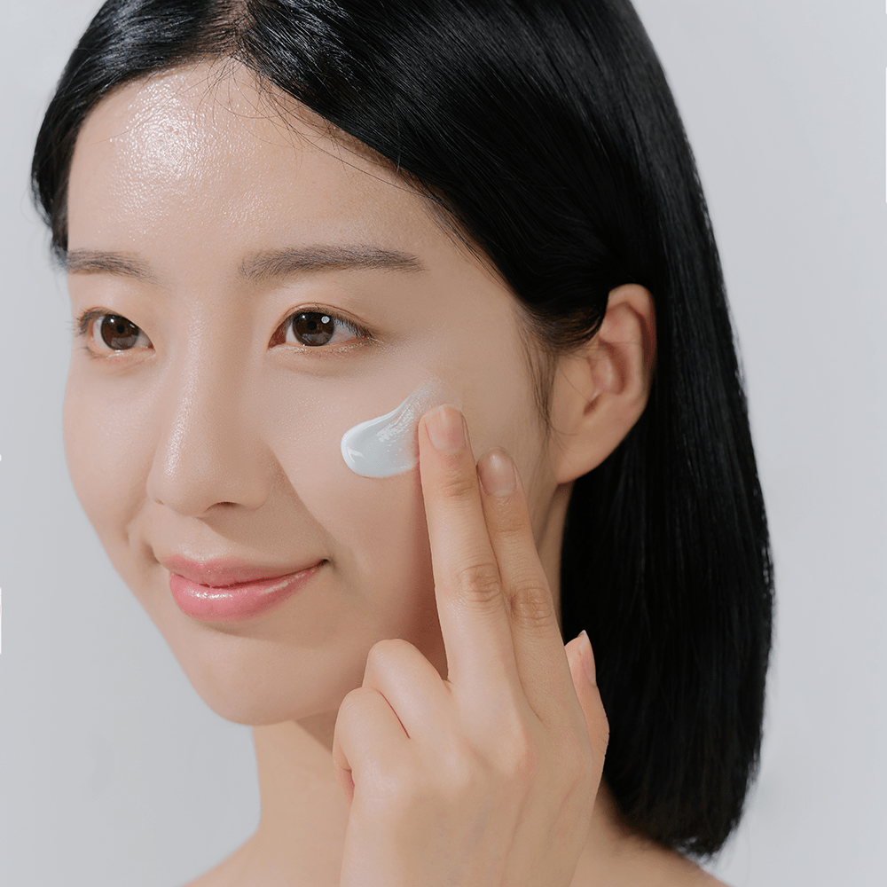 Madacasgar Centella Hyalu-Cica Water-Fit Sun Serum SPF50+ PA++++ 50ml